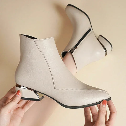 Sonicelife 2025  Autumn/Winter New Fashion Pointed Zipper Panel Thick Heel Versatile Comfortable Women's Short Boots Casual High Heels