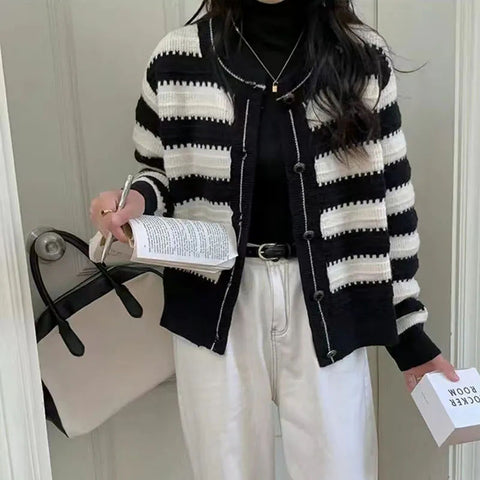 Black Friday Sonicelife Autumn Winter Striped Button Sweater Women Korean Elegant O Neck Long Sleeve Cardigan Top Fashion Preppy Warm All Match Knitwear