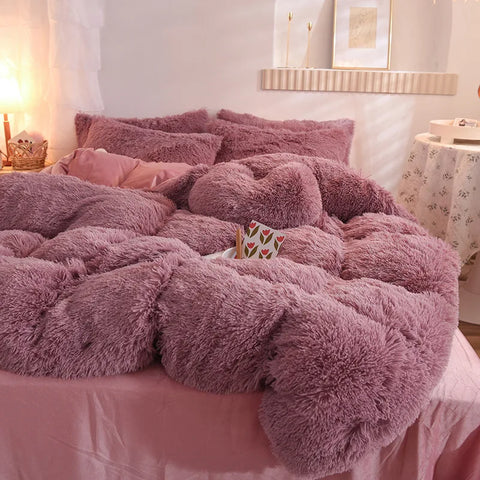 Sonicelife Luxury Winter Warm Long Plush Pink Bedding Set Queen Mink Velvet Double Duvet Cover Set with Fitted Sheet Warmth Quilt Covers