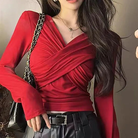 Sonicelife Autumn Red Slim Long Sleeve T Shirt Women Fashion Pleated V Neck Bottoming Shirt Elegant Chic Female Crop Tees New