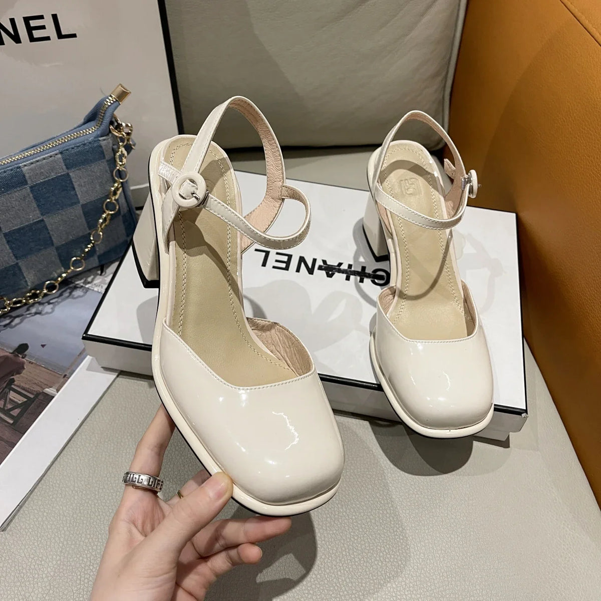 Sonicelife Mary Jane Toe Sandals with Straight Strap and Back Air Thick Heel Sole Retro and Versatile High Heels Cute Sweet Style Lolita