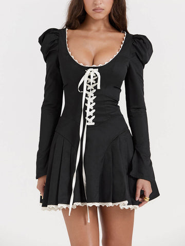 Sonicelife-Black&Cream Pleated Mini Dress