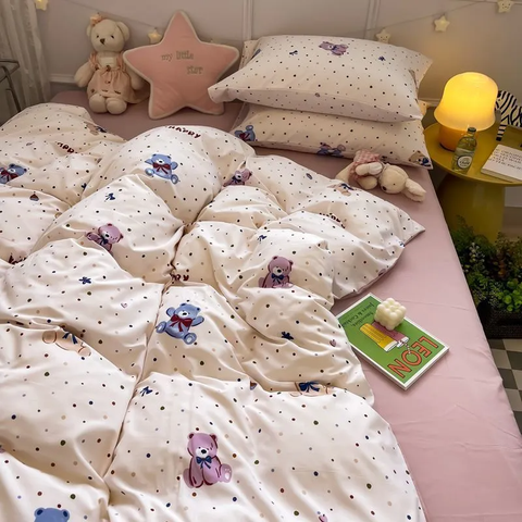 Sonicelife Cute Bedding Set Kawaii Cartoon Boys Girls Ins Duvet Cover with Zipper No Filler Flat Sheet Pillowcase Queen Size Bed Linens