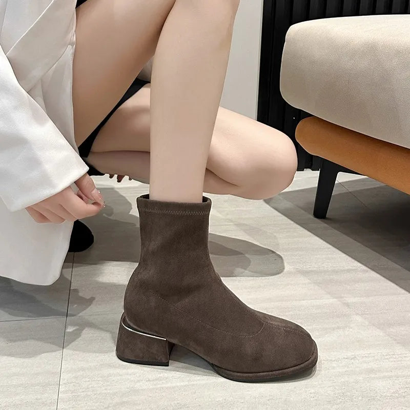 Sonicelife Suede Women Snow Ankle Boots Mid Heels Winter Shoes Chunky Designer Classic Chelsea Boots 2025  Trend Gladiator Zapatillas Mujer