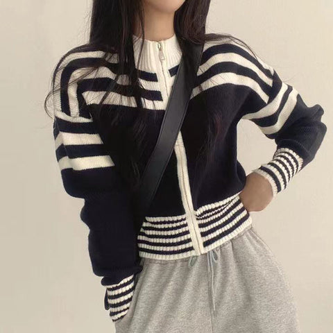 Sonicelife Vintage Striped Cropped Cardigan Women Long Sleeve Casual Korean Knitted Tops Fall Zipper Stand Collar Elegant Cardigan New