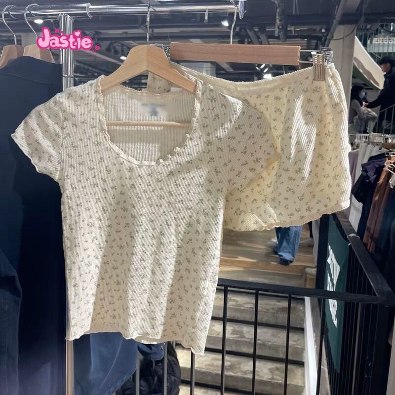 Sonicelife O-neck Waffle Green Floral Print Summer T-shirts And Shorts Two Piece Set For Women Short Sleeve Tees Trouser Y2K Street Outfits