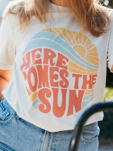 Sonicelife-Here Comes The Sun Graphic Tee