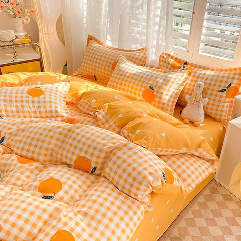 Sonicelife Cute Carrot Duvet Cover Set with Zipper Kids Kawaii Flat Sheet Pillowcases No Filler Twin Queen Size Girls Boys Gift Bedding Set