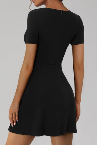 Sonicelife hoco dresses-Square Neck Short Sleeve Mini Dress