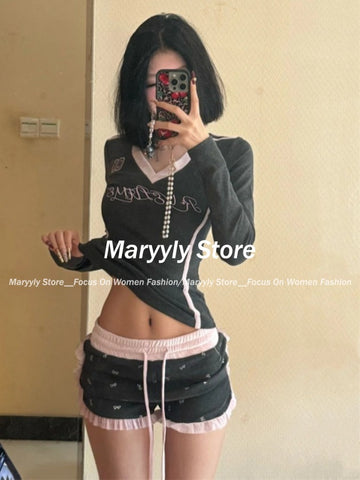 Sonicelife American Vintage Spice Girl 2 Piece Set Women Sexy V-neck Long Sleeve Slim Tops + Y2k High Waist Shorts Sweet Sprots Suits 2025