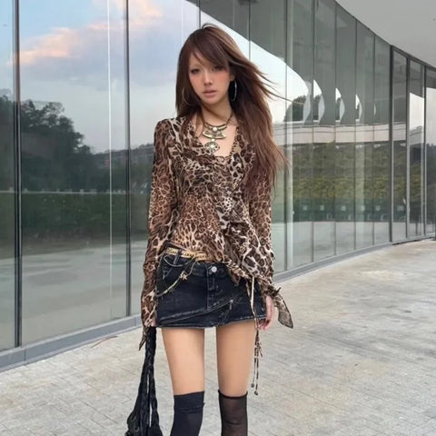 Sonicelife Subculture Y2k Leopard Print T-Shirt Harajuku Ruffled Blouses Grunge Aesthetics V-neck Irregular Shirt Trashy 2000s Vintage Tops