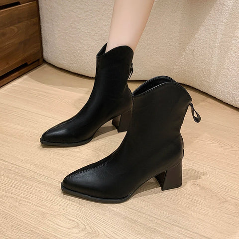 Sonicelife High heels female thick heel pointed short boots white female boots 2024 new autumn and winter female boots French fashion skinn