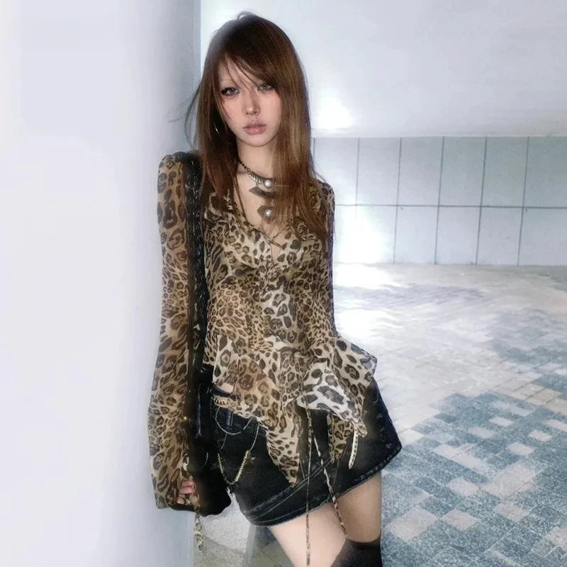 Sonicelife Subculture Y2k Leopard Print T-Shirt Harajuku Ruffled Blouses Grunge Aesthetics V-neck Irregular Shirt Trashy 2000s Vintage Tops