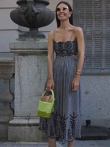 Sonicelife Plaid Embroidery Hollow Out Sling Dress For Women Sexy Backless Sleeveless Empire Female Dresses 2024 Summer Lady Beach Vestidos