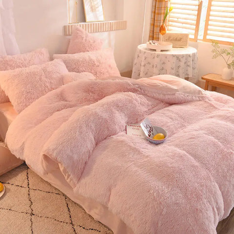 Sonicelife Luxury Winter Warm Long Plush Pink Bedding Set Queen Mink Velvet Double Duvet Cover Set with Fitted Sheet Warmth Quilt Covers