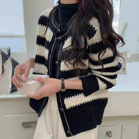 Black Friday Sonicelife Autumn Winter Striped Button Sweater Women Korean Elegant O Neck Long Sleeve Cardigan Top Fashion Preppy Warm All Match Knitwear