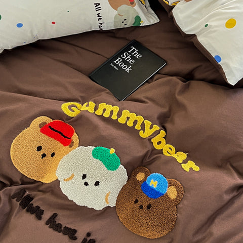 Sonicelife Mocha Bear Embroidery Bedding Set Twin Queen Duvet Cover Set Pillowcases for Adult Kids Bed Flat Sheet Cute Quilt Cover Kawaii