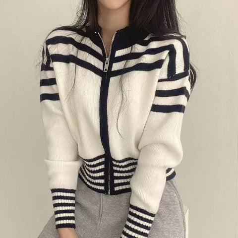 Sonicelife Vintage Striped Cropped Cardigan Women Long Sleeve Casual Korean Knitted Tops Fall Zipper Stand Collar Elegant Cardigan New