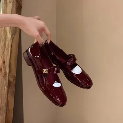 Sonicelife 2025 Fashionable Sheepskin Gold Buckle Round Toe Shallow Cut Flat  with Thick Heels,  Jane Shoes, Women's Singles Shoes
