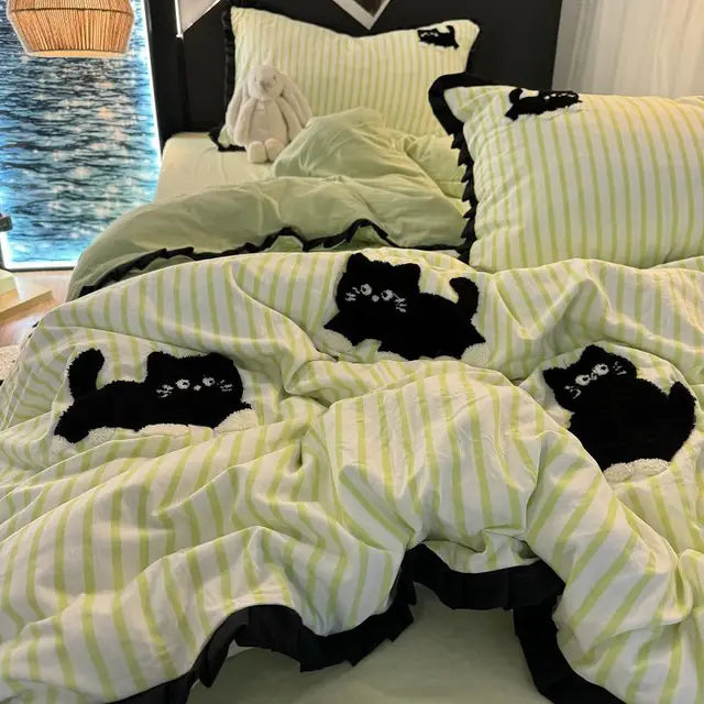 Sonicelife Korean Style Bedding Set Green Strip Black Cat Embroidery Washed Cotton  Duvet Cover Cute Cardboard  Bed linen Comforter Sets