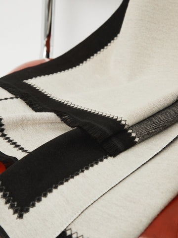 Sonicelife-Contrast Color Geometric Scarf