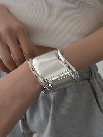 Sonicelife-Metallic Wide Cuff Bracelet