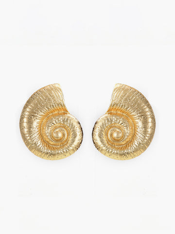 Sonicelife-Seashell Shaped Stud Earrings