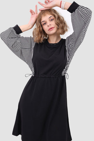 Sonicelife Drawstring Waist Long Sleeve Dress