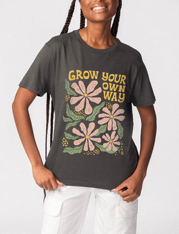 Sonicelife-Grow Your Own Way Basic Tee