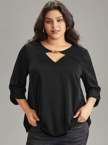 Sonicelife-Elegant V-Neck Cross Border Black Top