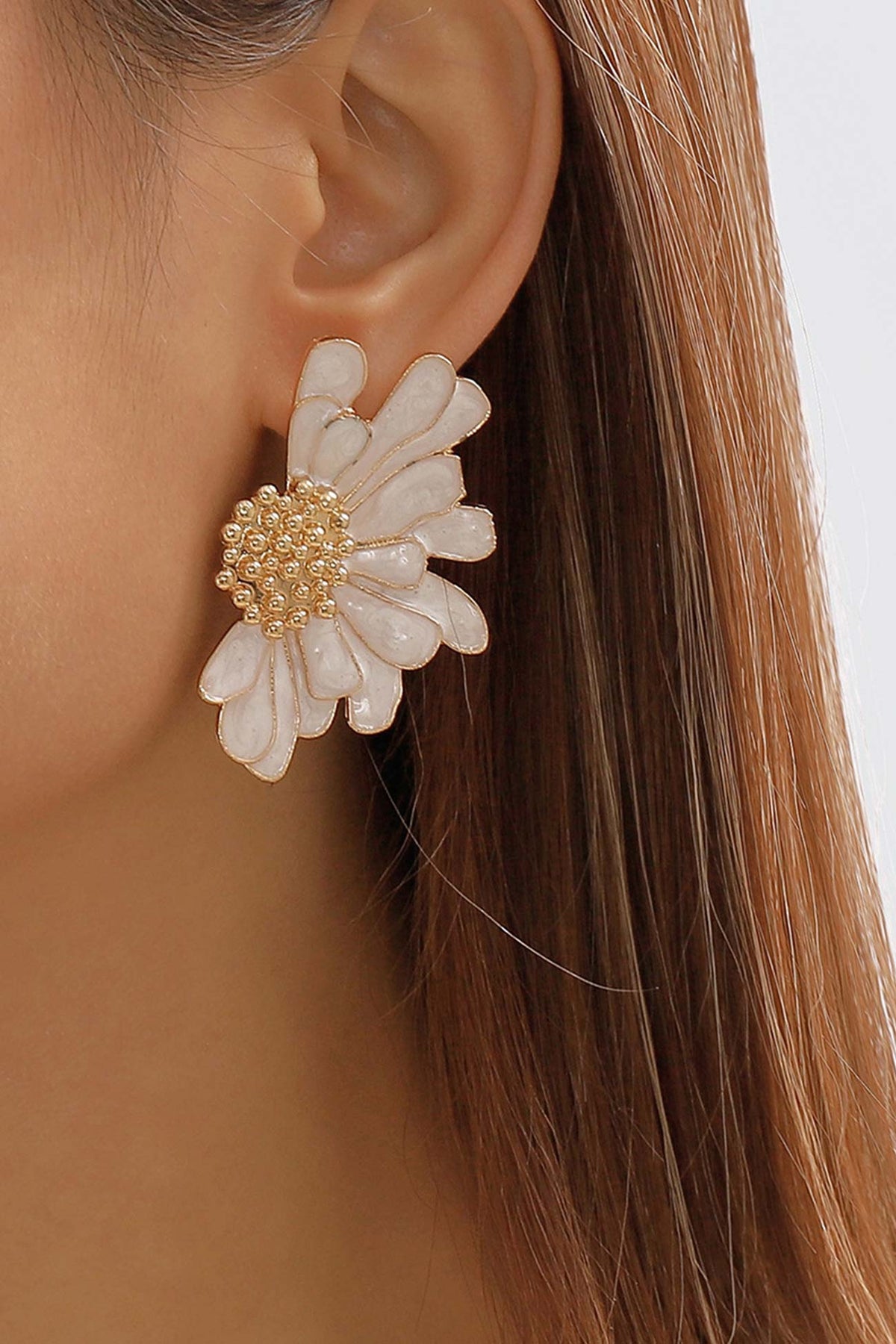 Sonicelife-Retro Alloy Flower Stud Earrings