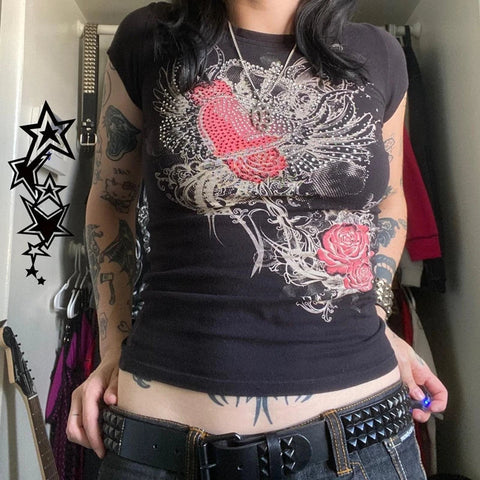 Sonicelife 2000s Retro Y2K Cybery Grunge Emo Baby Tees Rhinestone Graphic Print T-shirt Japanese Harajuku Mall Goth Short Sleeve Crop Tops