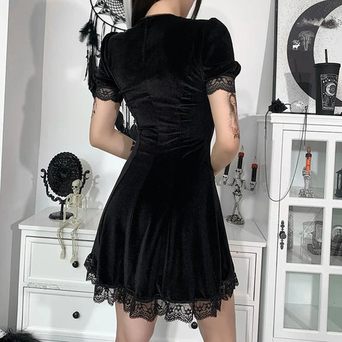 Sonicelife Women's Gothic Design Dress 2024 Solid Color Simple Style Dark Lace Patchwork Short Dresses