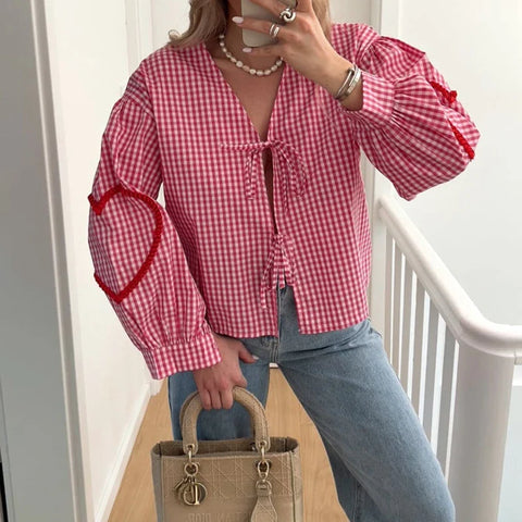 Sonicelife Y2K Front Bowknot Tie-Up V-Neck Tees Plaid Heart Pattern Long Sleeve Blouse T-shirt Women Chic Fashion Spring Casual Crop Tops