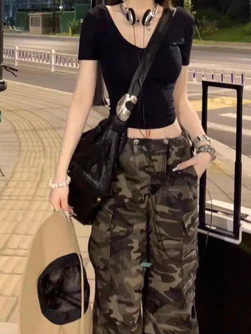 Sonicelife Oversized American Retro Camouflage Cargo Pants 2024 New High Waist Jeans for Women Y2k Straight Loose Wide Leg