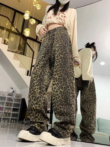 Sonicelife Vintage Street Leopard Print Straight Jeans for Women Y2k High Waist All-match Denim Pants 2024 New Loose Wide Leg Pants