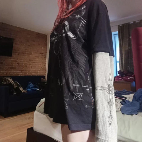 Sonicelife 00s Vintage Emo Y2K Cyber Grunge T-shirt E Girl Gothic Baggy Layered Tee Patchwork Long Sleeved Pullovers Top Skater Streetwear