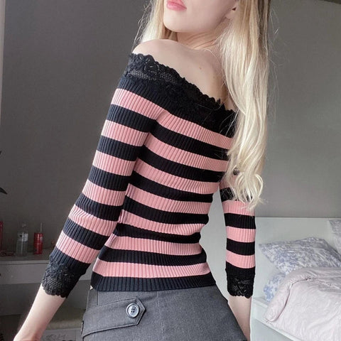 Sonicelife 2024 Fall Fashion Vintage Y2K Striped Lace Sweater T-shirt Coquette Grunge Slim Fit Long Sleeve Tees Retro Cottage Kawaii Off Shoulder Crop Tops