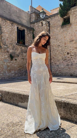 Sonicelife Seren Vintage Floral Lace Back Maxi Dress