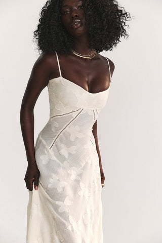 Sonicelife Seren Vintage Floral Lace Back Maxi Dress