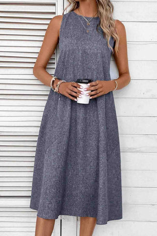 Sonicelife Sleeveless Pocket Midi Dress