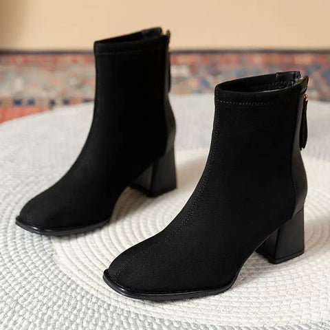 Sonicelife Fashion Thick Heel Short Boots  2025  Winter New Square Headed Suede Short Boots Women Plush Warm High Heels  Boots