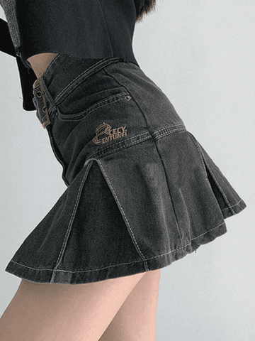 Sonicelife Buckle Belt Pleated Denim Mini Skirt