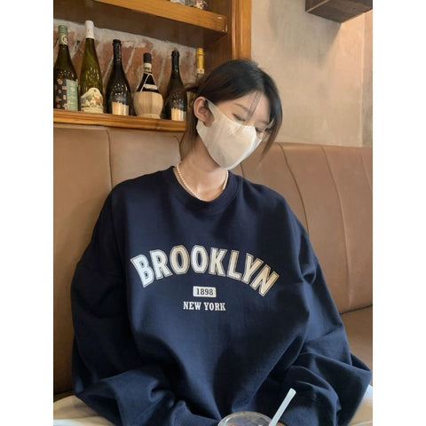 christmas outfit Sonicelife American round neck pullover letter sweatshirt for women 2025 autumn new style loose lazy style versatile top to wear outside