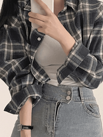 Sonicelife Cropped Long Sleeve Checkered Blouse