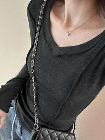Sonicelife-Solid V Neck Seam Detail Slim Long Sleeve Knit