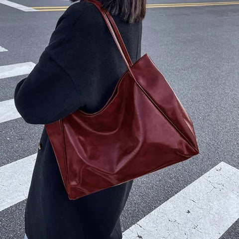 thanksgiving outfit Sonicelife Svea Leather Shoulder Bag