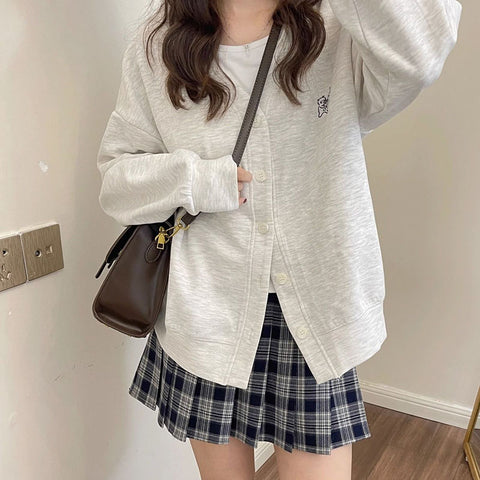 Sonicelife Sweet V Neck Coat Women Gray Chic Preppy Style Autumn Button Cardigan Jacket Korean Loose All Match Embroidered Cute Tops New