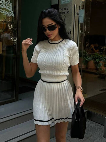 Sonicelife Knitted Sweater Pleated Skirt Sets Women Striped Short Sleeve Twist O-neck Pullover Mini High Waist Skirts Suits 2 Pieces Female