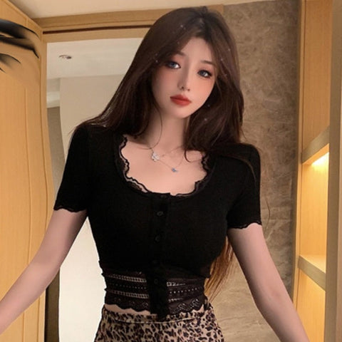 Korean version of  lace stitching tops women's tight-fitting single-breasted T-shirt short tops summer short sleeves